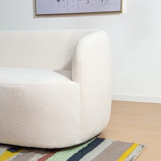 BEIGE photo 4